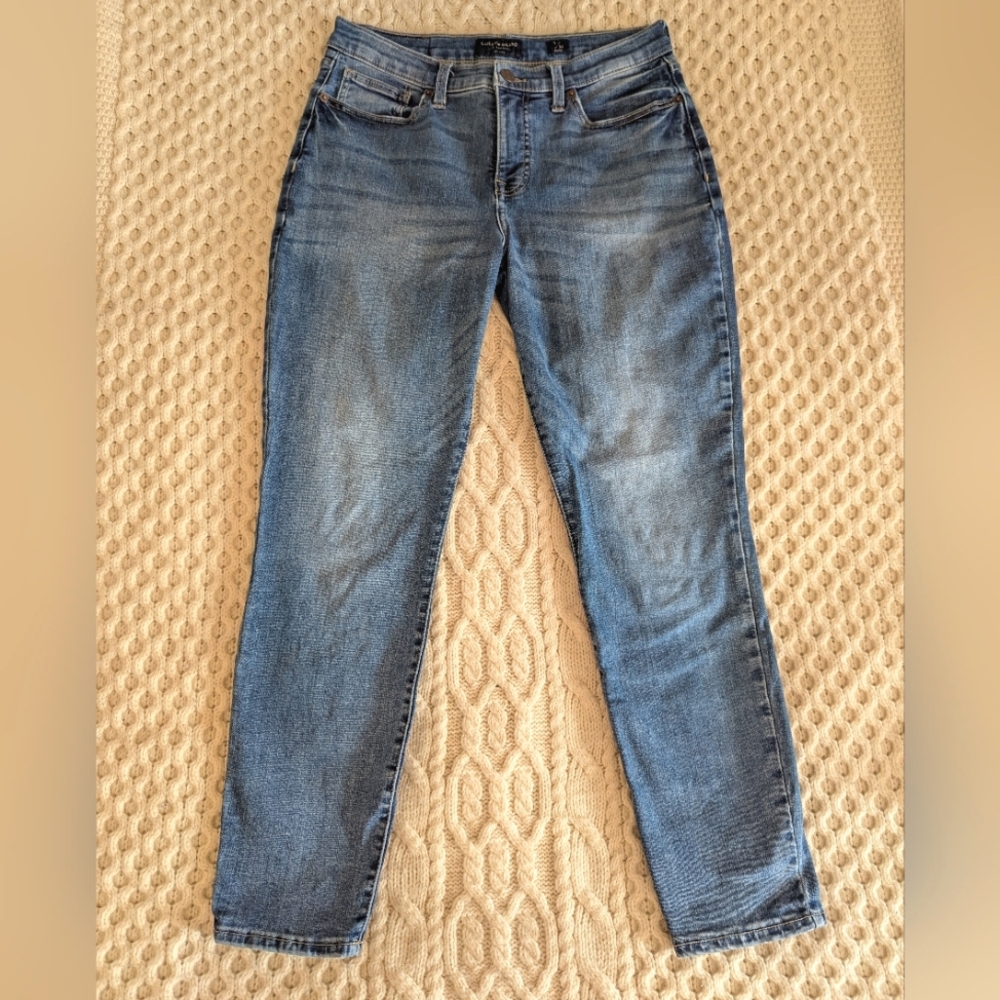 🍀LUCKY BRAND JEANS🍀AVA SKINNY, Light to Medium Wash, Sz. 10/30, EUC!